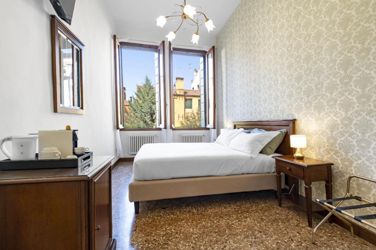 Residenza Centopietre - Dorsoduro By Wonderful Italy Venetië Buitenkant foto