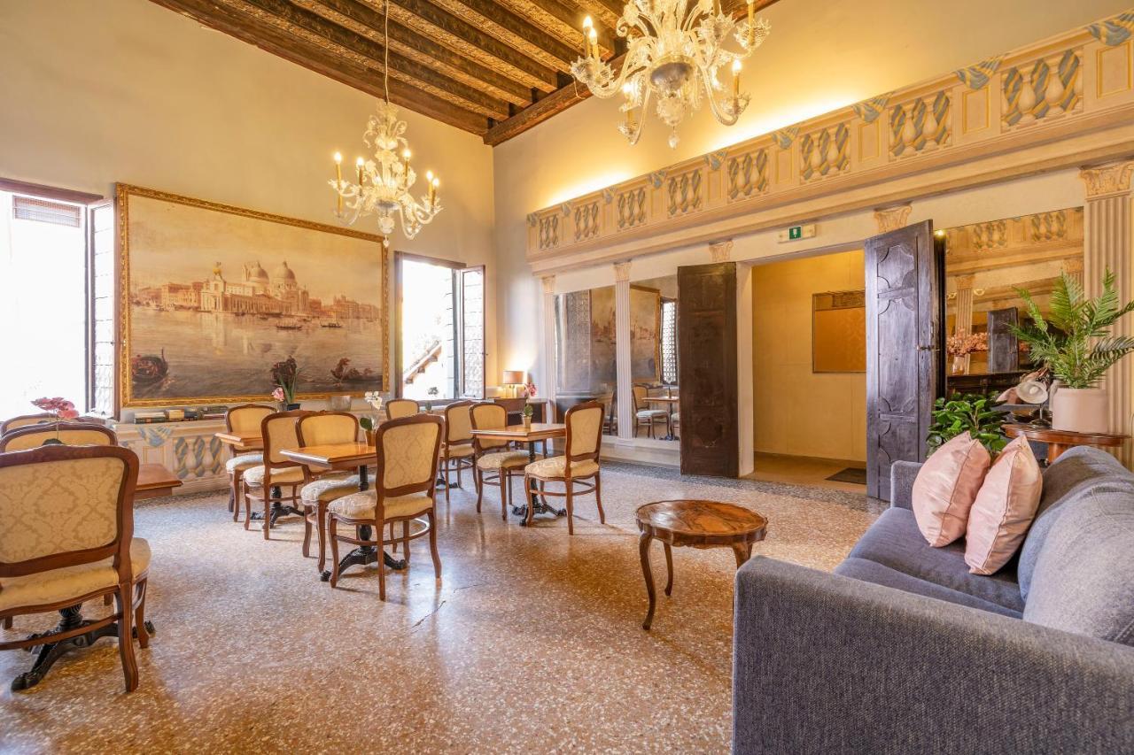 Residenza Centopietre - Dorsoduro By Wonderful Italy Venetië Buitenkant foto