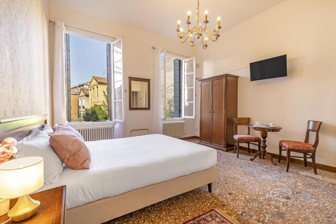 Residenza Centopietre - Dorsoduro By Wonderful Italy Venetië Buitenkant foto